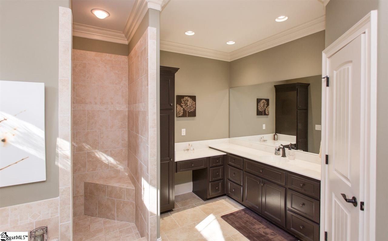 240 Yorkswell Lane Greenville, SC 29607 - Photo 21 of 36 Gallery Image 21