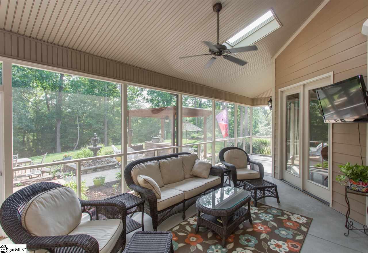 240 Yorkswell Lane Greenville, SC 29607 - Photo 29 of 36 Gallery Image 29