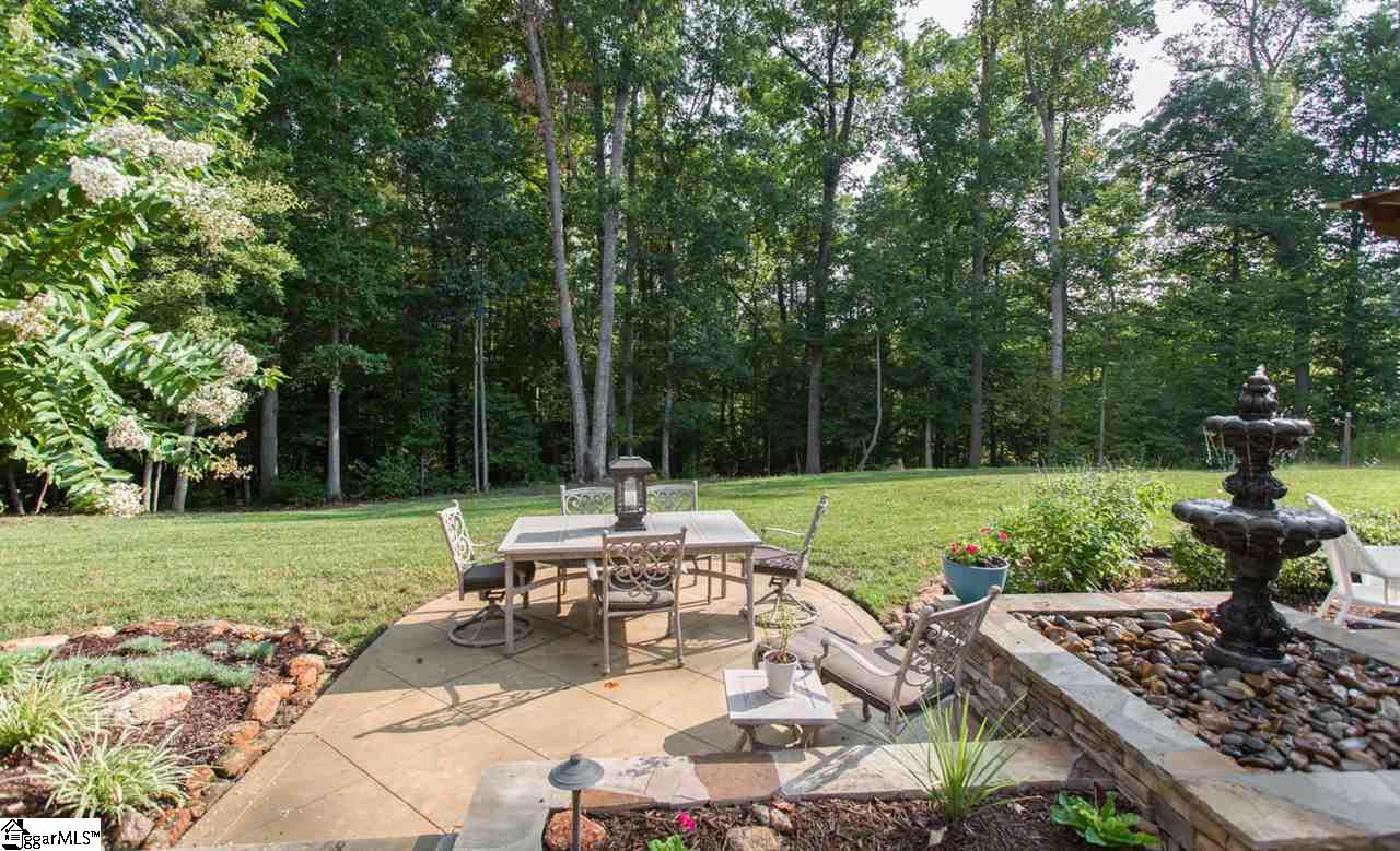 240 Yorkswell Lane Greenville, SC 29607 - Photo 30 of 36 Gallery Image 30