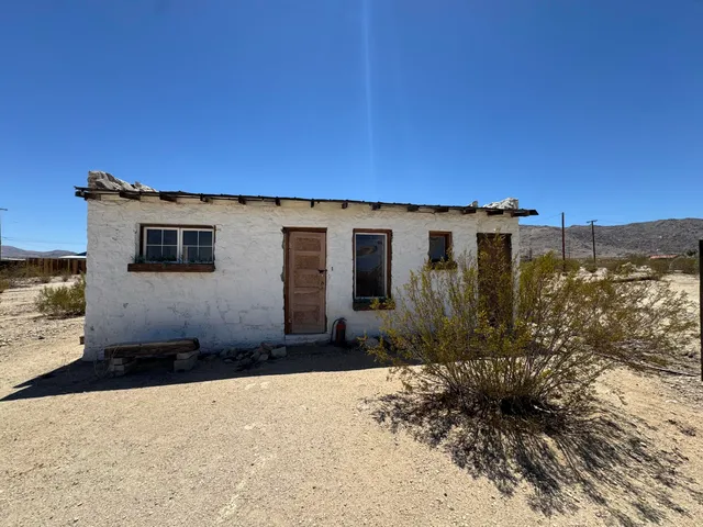 $385,000 | 73392 Sullivan Road, Twentynine Palms, CA 92277