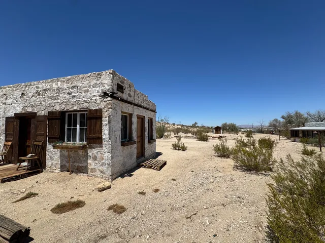 $385,000 | 73392 Sullivan Road, Twentynine Palms, CA 92277
