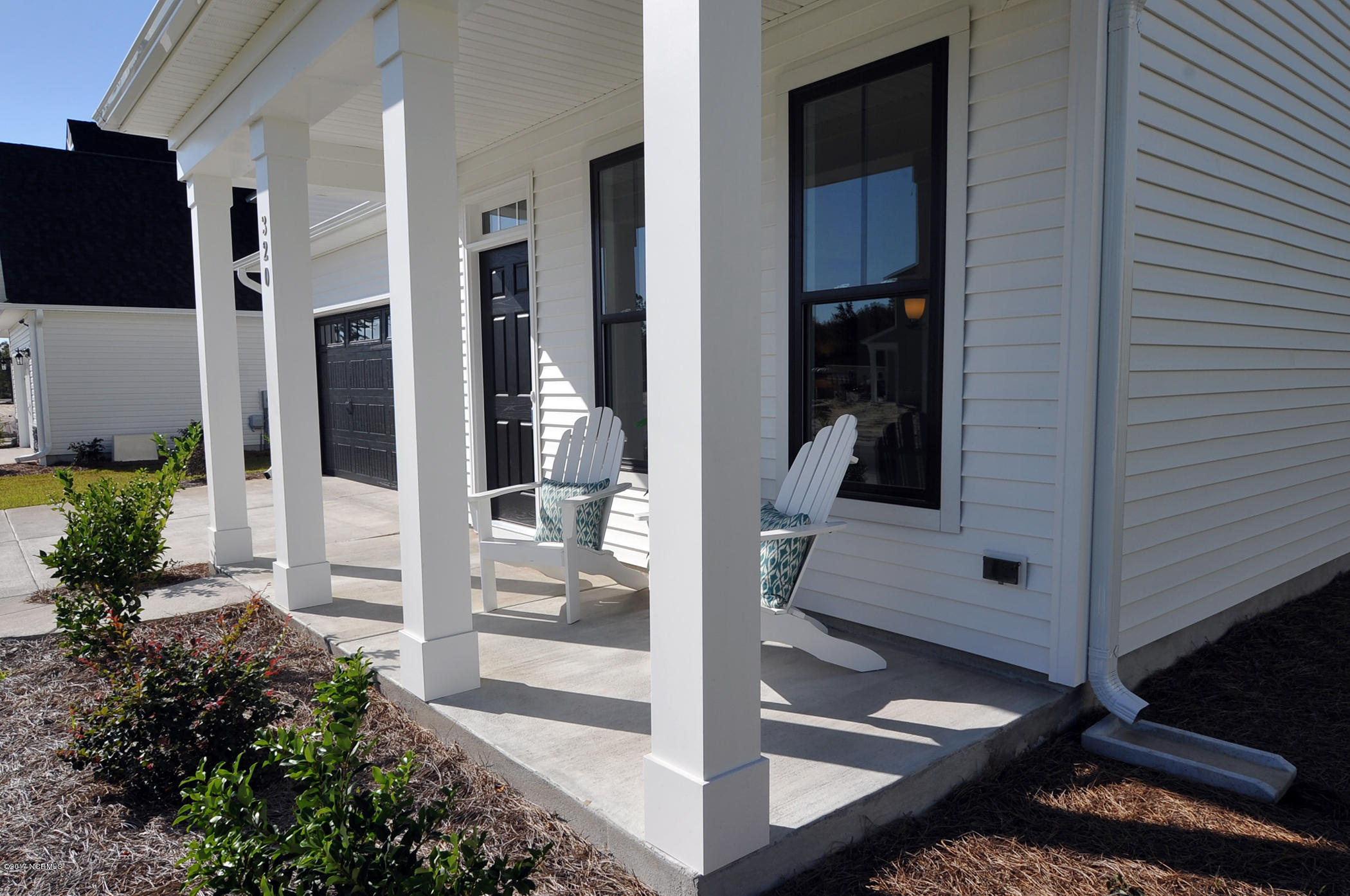 320 Tralee Road Wilmington, NC 28412 - Photo 2 of 17 Porch