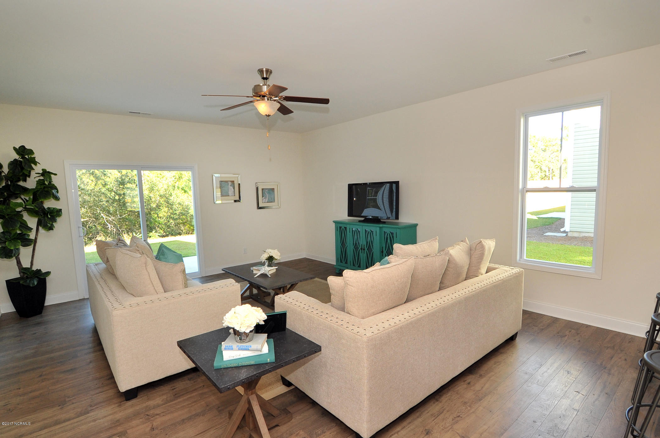 320 Tralee Road Wilmington, NC 28412 - Photo 6 of 17 Family 4