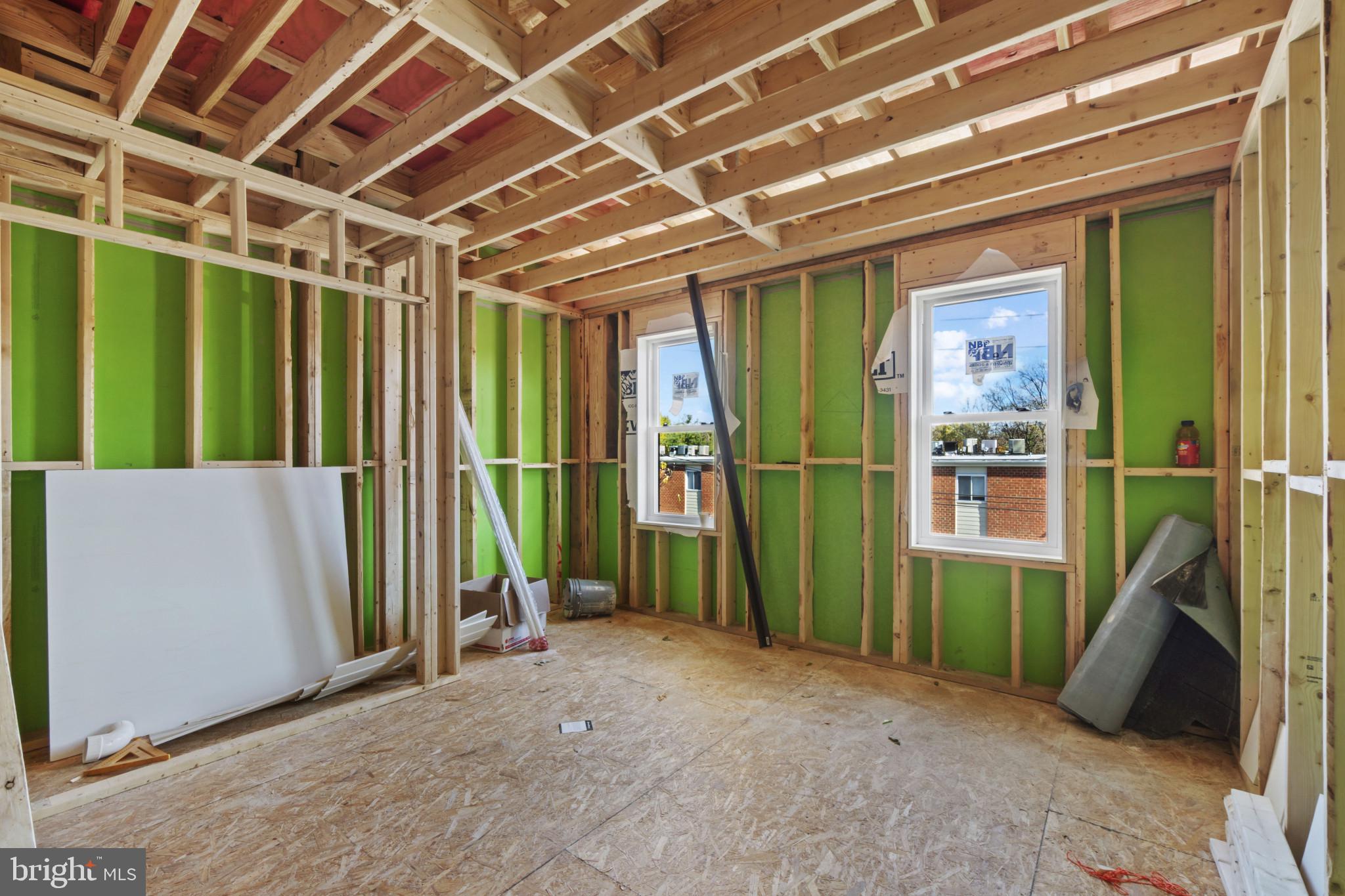 3461 Keswick Road Baltimore, MD 21211 - Photo 25 of 33 a view of a porch with furniture and a backyard