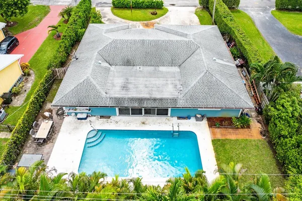 $8,000 | 15 Northeast 18th Street, Delray Beach, FL 33444