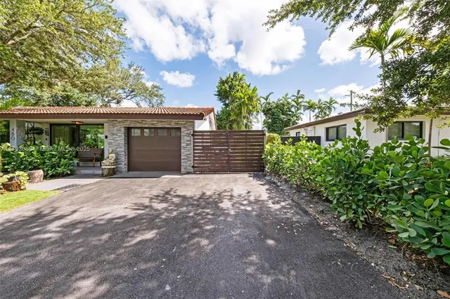 $850,000 | 480 Northwest 88th Terrace, El Portal, FL 33150