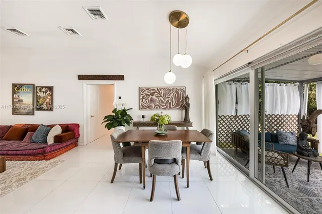 $850,000 | 480 Northwest 88th Terrace, El Portal, FL 33150