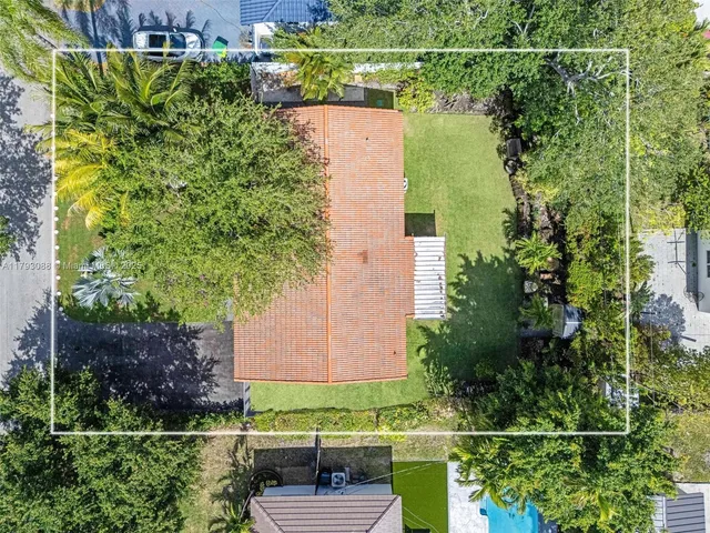 $850,000 | 480 Northwest 88th Terrace, El Portal, FL 33150