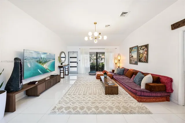 $850,000 | 480 Northwest 88th Terrace, El Portal, FL 33150