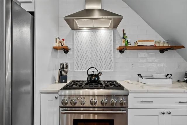 $4,500 | 567 Bristol Ferry Road, Unit 3, Portsmouth, RI 02871