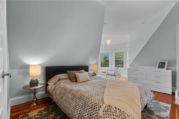 $4,000 | 567 Bristol Ferry Road, Unit 3, Portsmouth, RI 02871