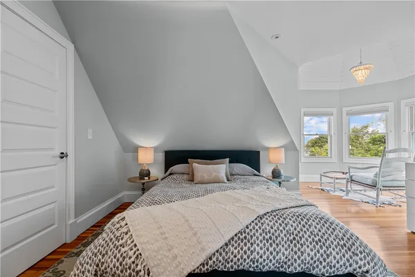 $4,000 | 567 Bristol Ferry Road, Unit 3, Portsmouth, RI 02871