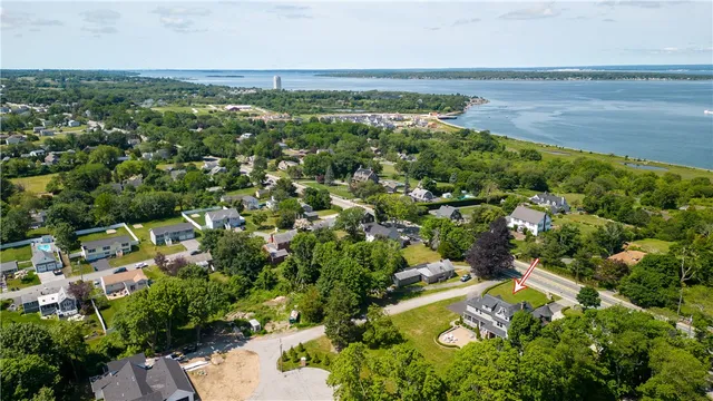 $4,500 | 567 Bristol Ferry Road, Unit 3, Portsmouth, RI 02871