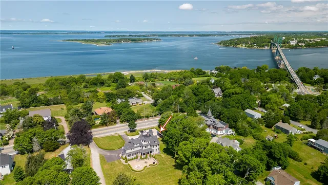 $4,500 | 567 Bristol Ferry Road, Unit 3, Portsmouth, RI 02871