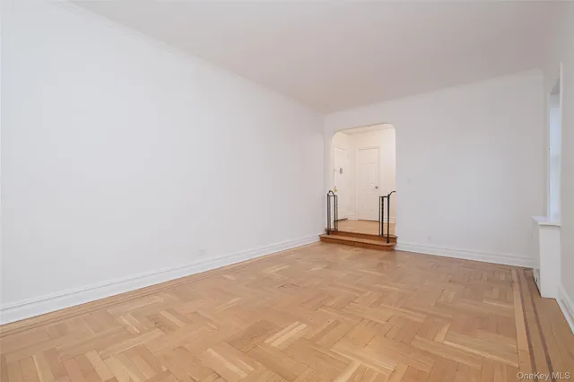 $125,000 | 2962 Decatur Avenue, Unit 5G | Bedford Park