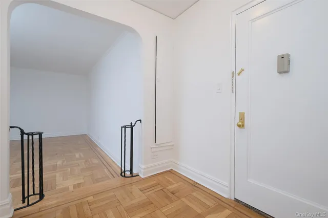 $125,000 | 2962 Decatur Avenue, Unit 5G | Bedford Park