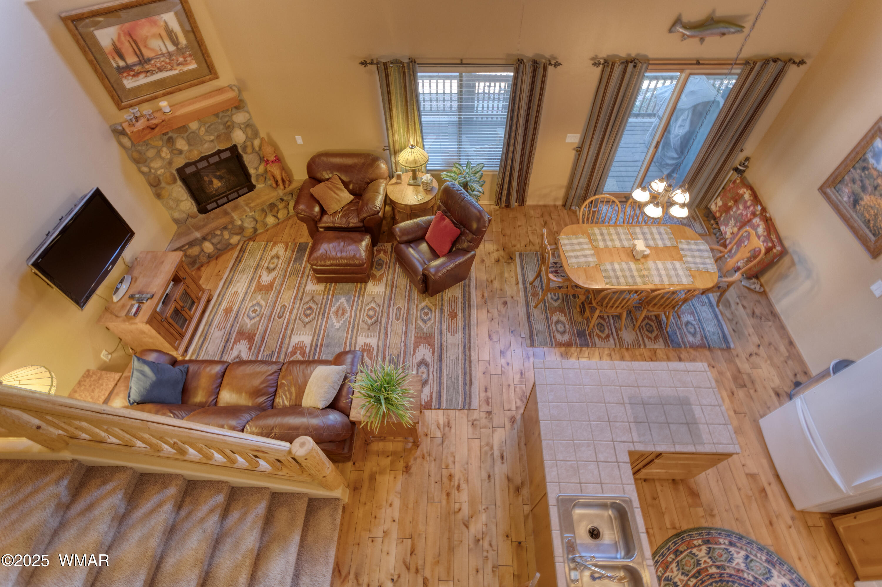 6990 Starlight Ridge Road Lakeside, AZ 85929 - Photo 5 of 21 living space 2