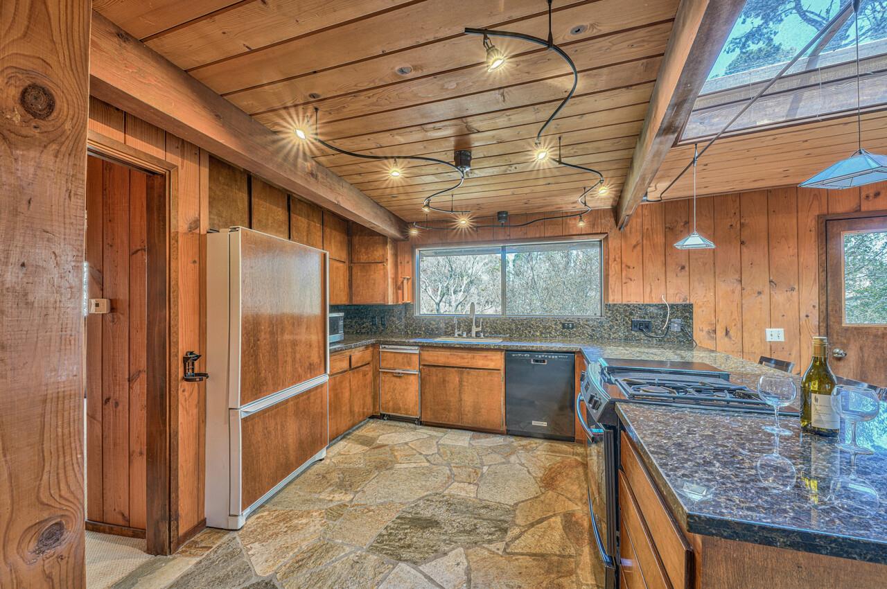 1449 Deer Flat Road Monterey, CA 93940 - Photo 12 of 48