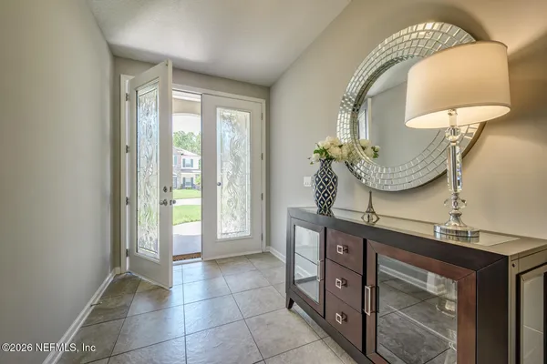 $574,900 | 5043 Redford Manor Drive, Jacksonville, FL 32258
