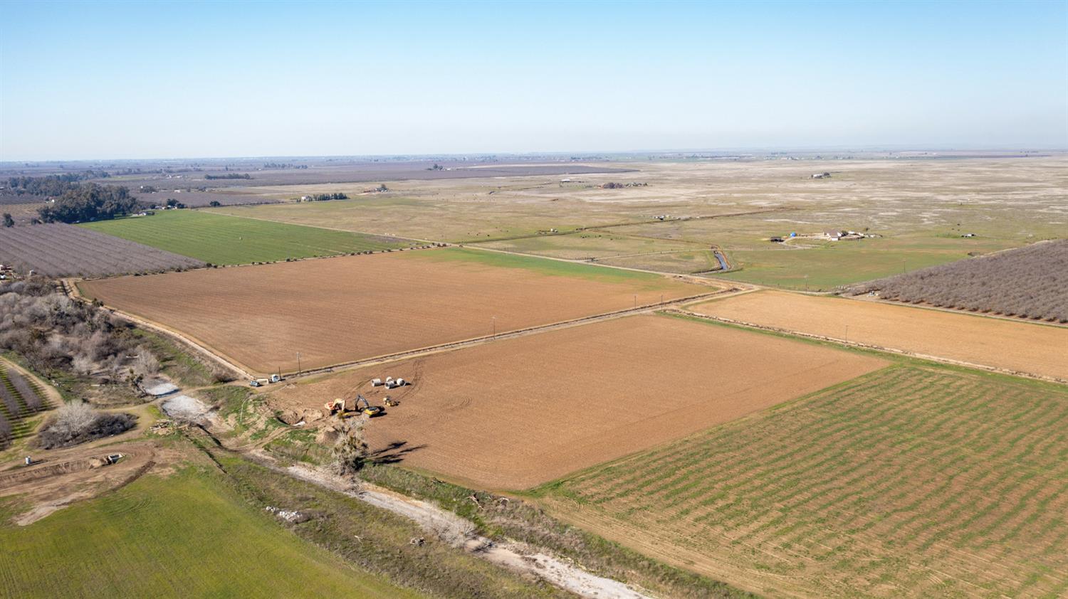 14100 Jordan Road Le Grand, CA 95333 - Photo 17 of 25 an aerial view of beach and ocean