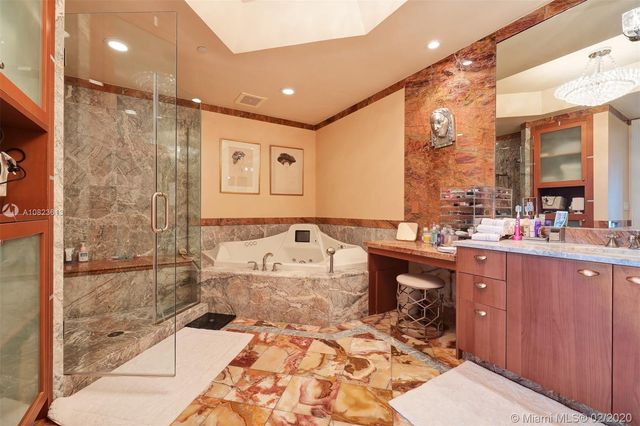 $3,500,000 | 16051 Collins Avenue, Unit 1404, Sunny Isles Beach, FL 33160