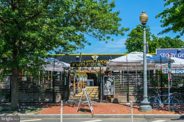 $600,000 | 426 Manor Place Northwest, Unit 2, Washington, DC 20010