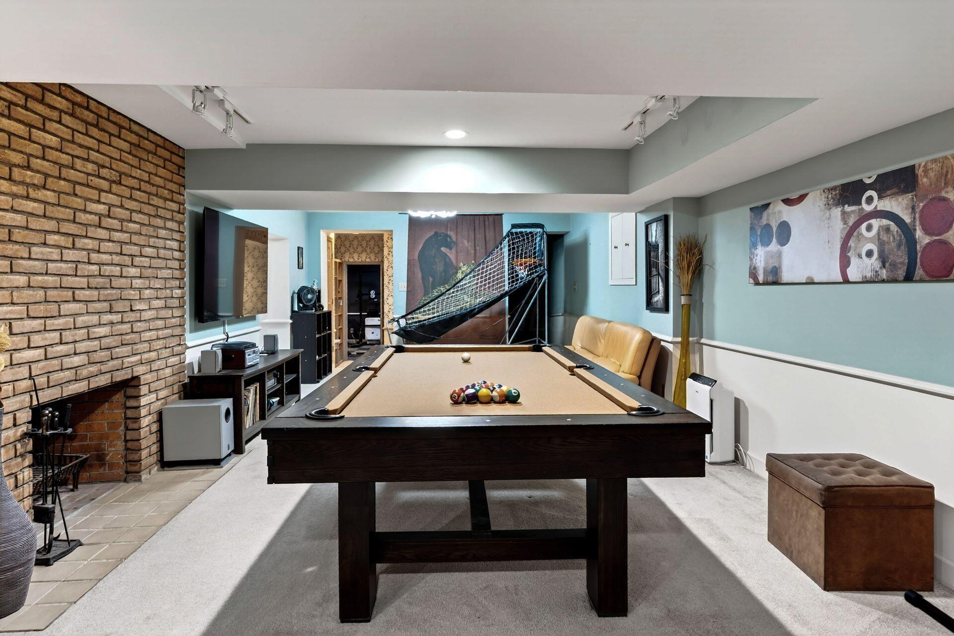2433 Brookwood Road Columbus, OH 43209 - Photo 62 of 105 LL Rec Room