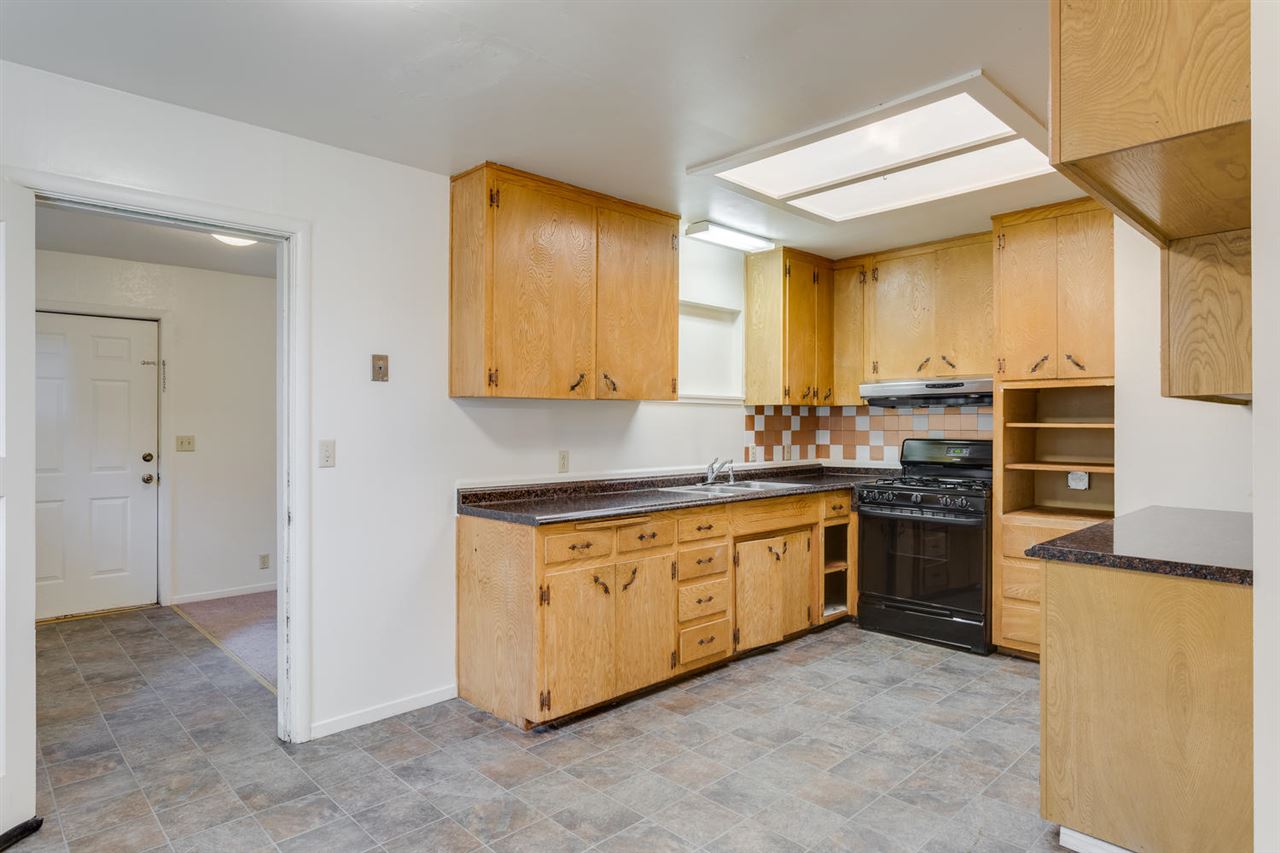 12879 The Burma Road Grass Valley, CA 95945 - Photo 3 of 21 Gallery Image 3
