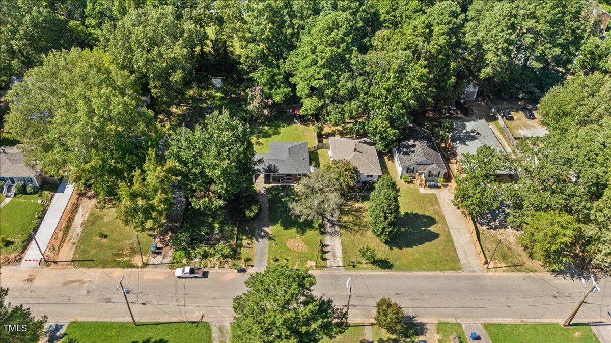 415 Edward Street Durham, NC 27701 - Photo 25 of 27 an aerial view of residential house with outdoor space