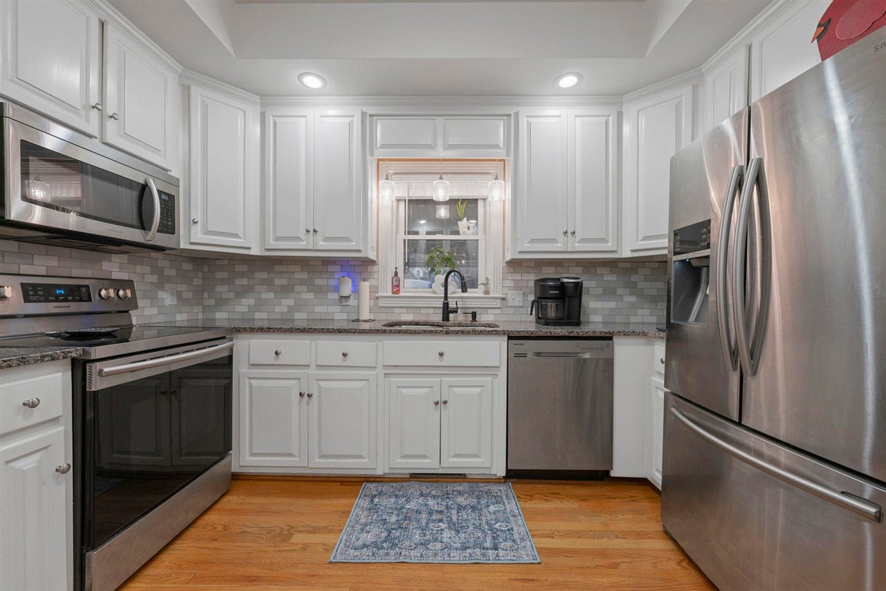 211 Autumn Ridge Road Glasgow, KY 42141 - Photo 7 of 38 Gallery Image 7