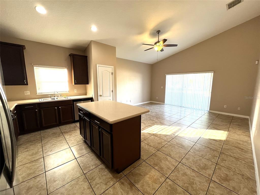 2049 Ribbon Falls Parkway Orlando, FL 32824 - Photo 6 of 26