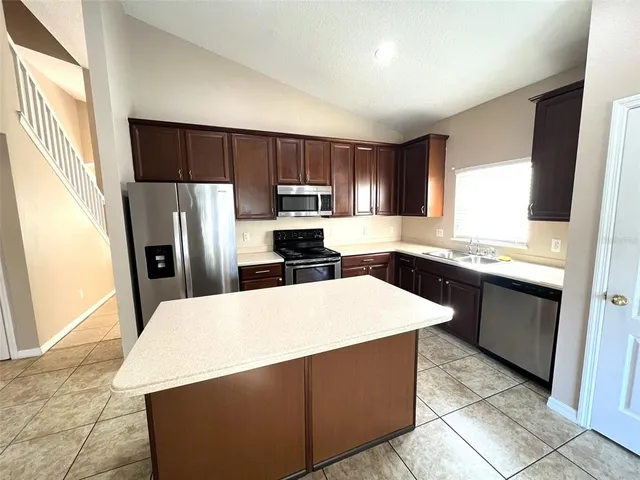 $2,450 | 2049 Ribbon Falls Parkway, Orlando, FL 32824