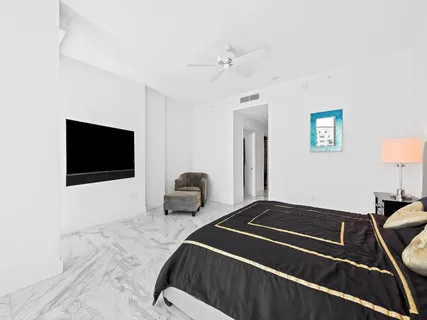 $2,495,000 | 701 North Fort Lauderdale Beach Boulevard, Unit 805, Fort Lauderdale, FL 33304