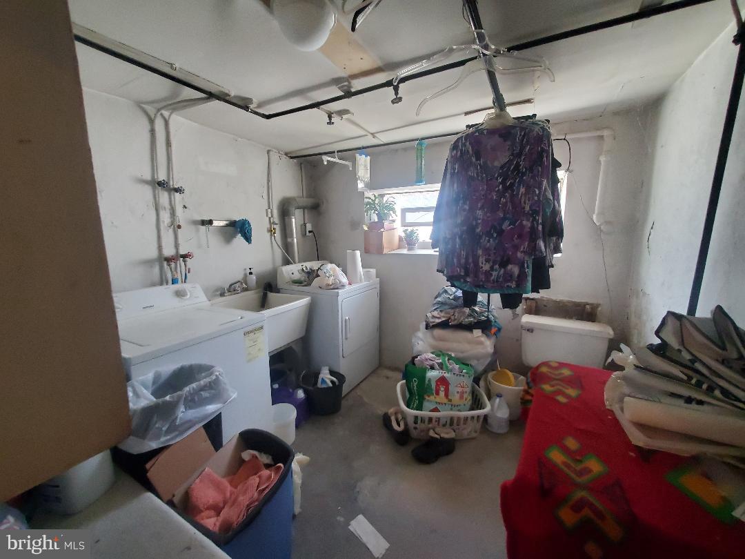 207 Avon Road Upper Darby, PA 19082 - Photo 24 of 29 Basement/Laundry