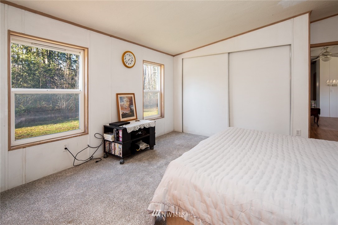 3281 East Smith Road Bellingham, WA 98226 - Photo 18 of 28