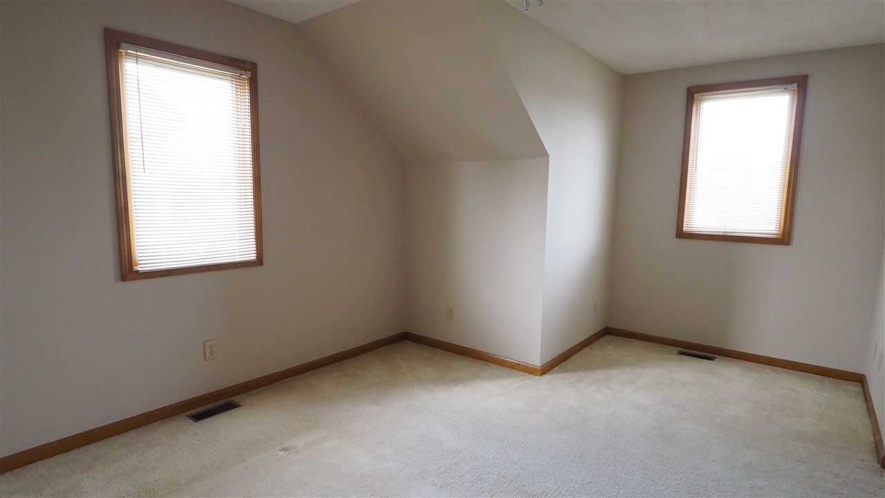 1023 Autumn Ridge Lane Fort Wayne, IN 46804 - Photo 22 of 25