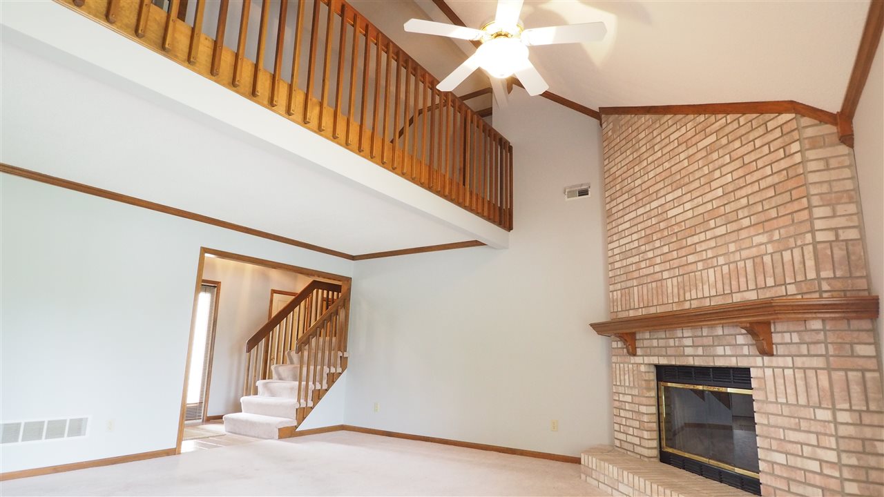 1023 Autumn Ridge Lane Fort Wayne, IN 46804 - Photo 8 of 25