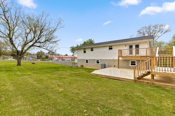 $325,000 | 215 Battlewood Drive, Fort Oglethorpe, GA 30742