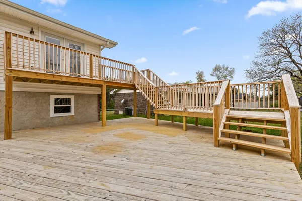 $325,000 | 215 Battlewood Drive, Fort Oglethorpe, GA 30742