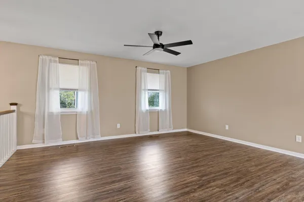 $325,000 | 215 Battlewood Drive, Fort Oglethorpe, GA 30742