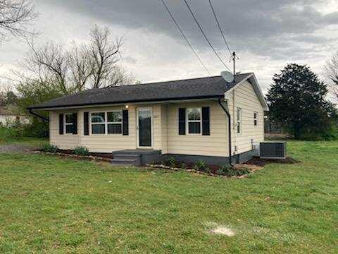 1027 Green Road Madisonville, TN 37354 - Photo 2 of 9 A68A9720-5026-489B-9507-26D738C8D40B
