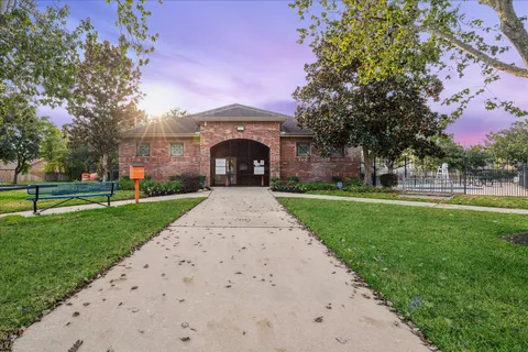 $227,900 | 11103 Hidden Bend Drive, Houston, TX 77064