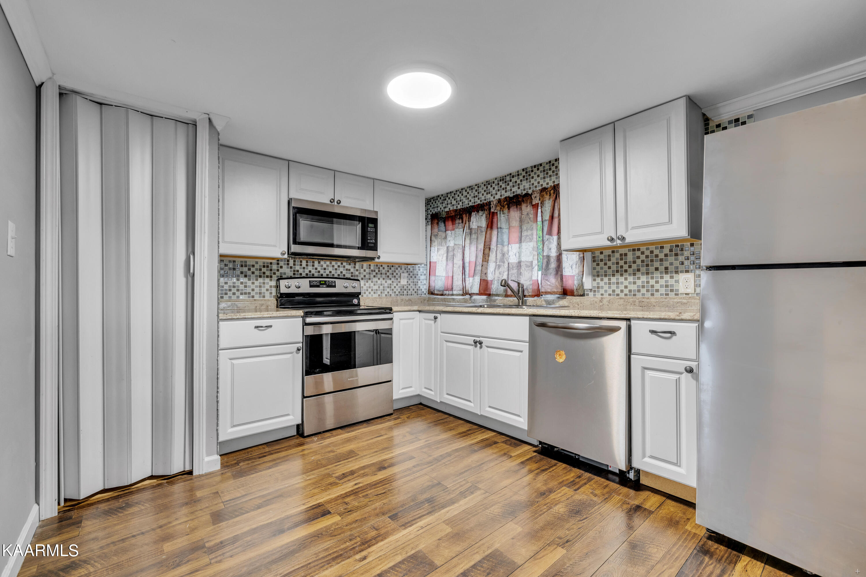 187 Johnson Road Oak Ridge, TN 37830 - Photo 6 of 16 Positive Perceptions-5