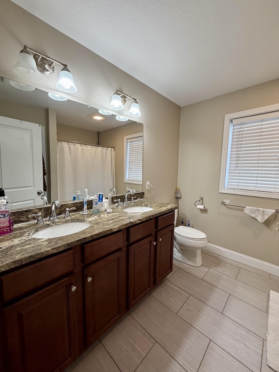 173 Russell Street Springfield, MA 01104 - Photo 15 of 24