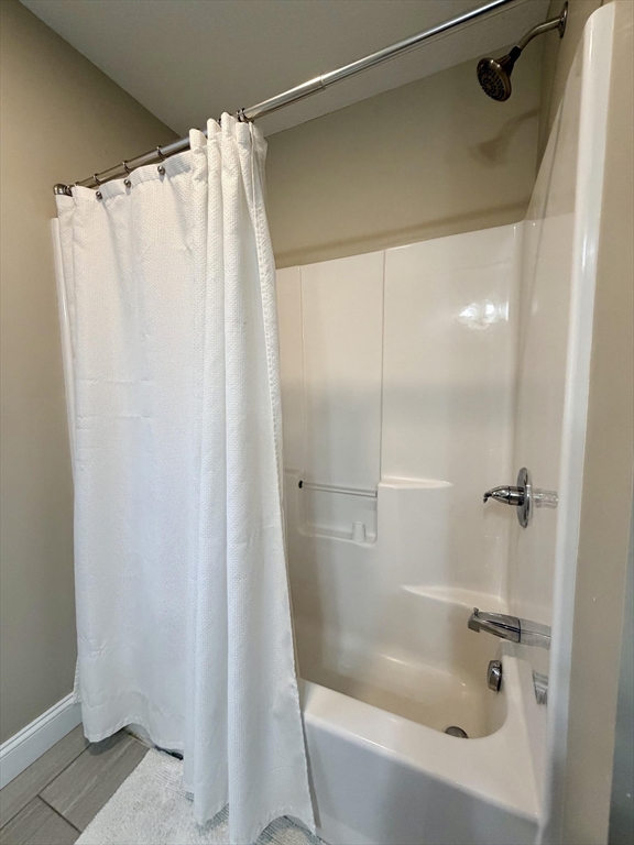 173 Russell Street Springfield, MA 01104 - Photo 16 of 24