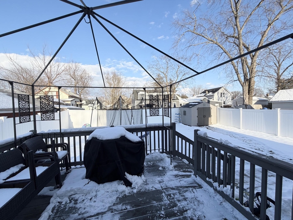 173 Russell Street Springfield, MA 01104 - Photo 23 of 24