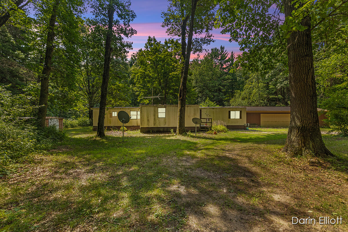 5801-5855 West Long Lake Road Orleans, MI 48865 - Photo 3 of 57 IMG_1000