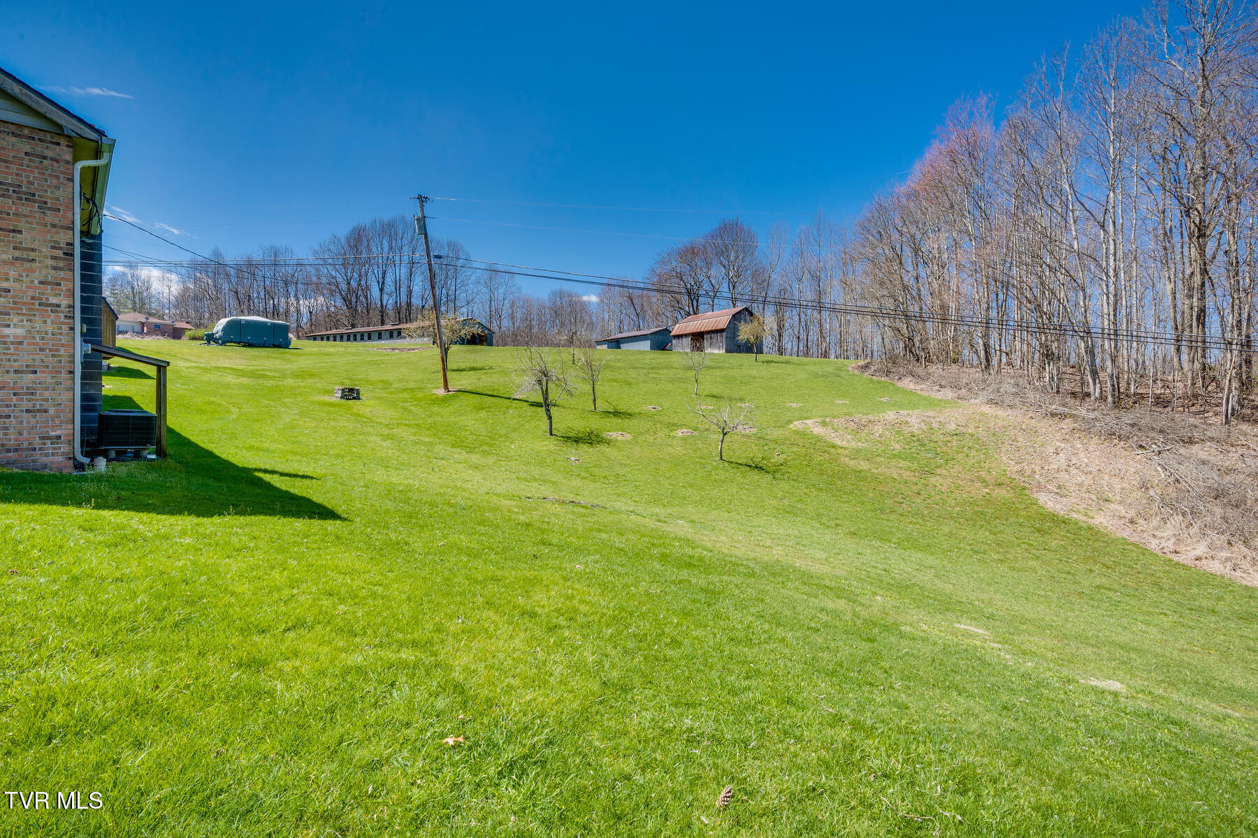 5759 Ring Road St. Paul, VA 24283 - Photo 29 of 70 026