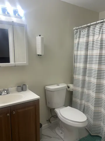 $1,900 | 244 High Path Road, Unit 244, Windsor, CT 06095