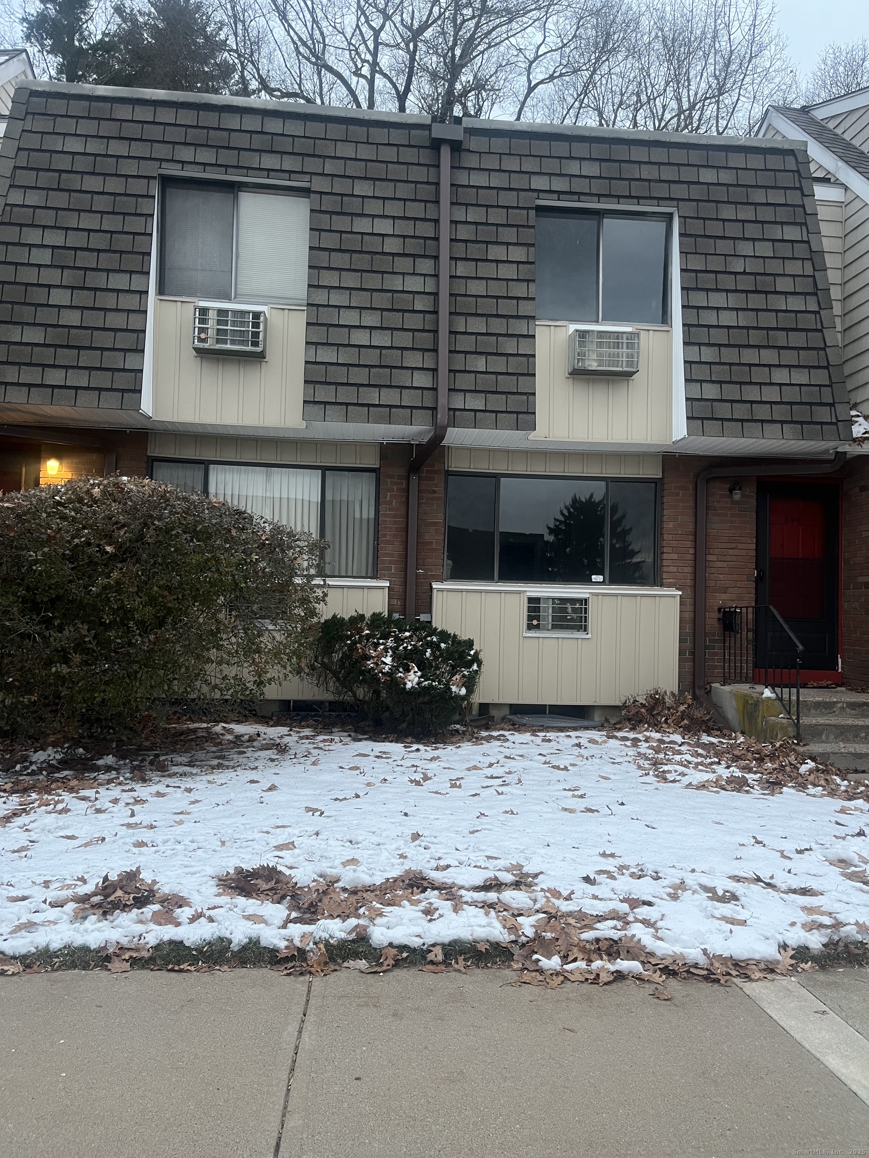 244 High Path Road, Unit 244 Windsor, CT 06095 - Photo 2 of 22